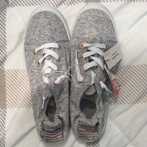 Tommy Bahama Gray Sneakers with White Laces